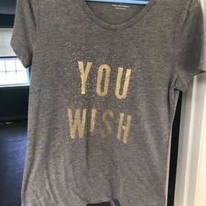 Old Navy M grey Tee with graphics. Like NEW